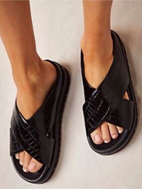 FREE PEOPLE Roxanne Croc Flatform Sandals | Size 8.5 US / EU 38.5 | NWT
